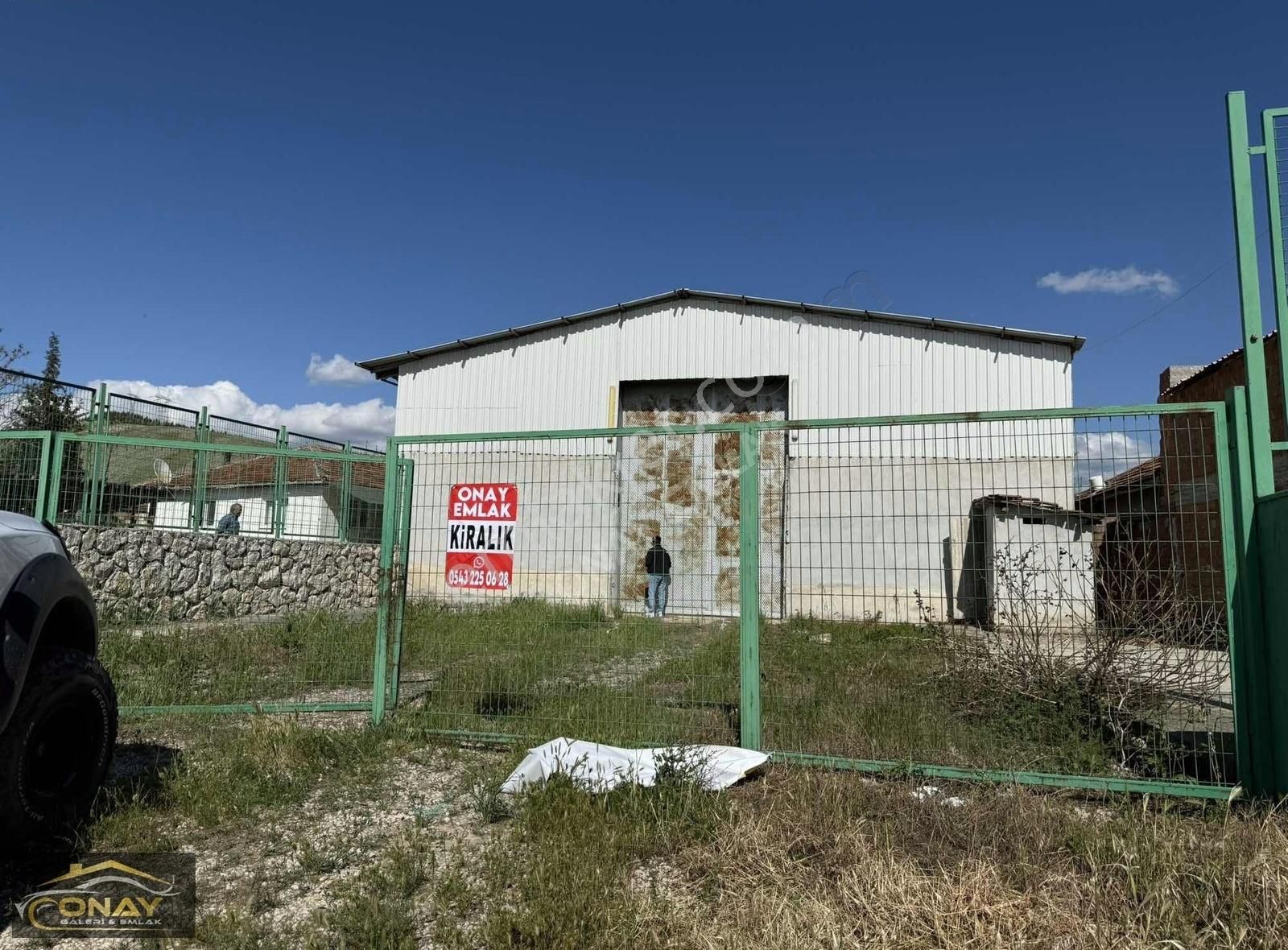 Onay Gayrimenkul' Den Kiralık 1000m2 Kapalı Alan Depo