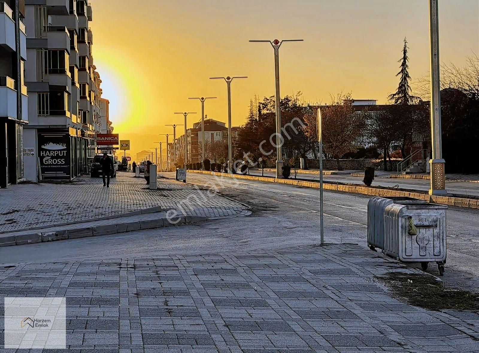 [hg] Doğukent Mahallesi Itri Caddesinde Satılık Sıfır Dükkan