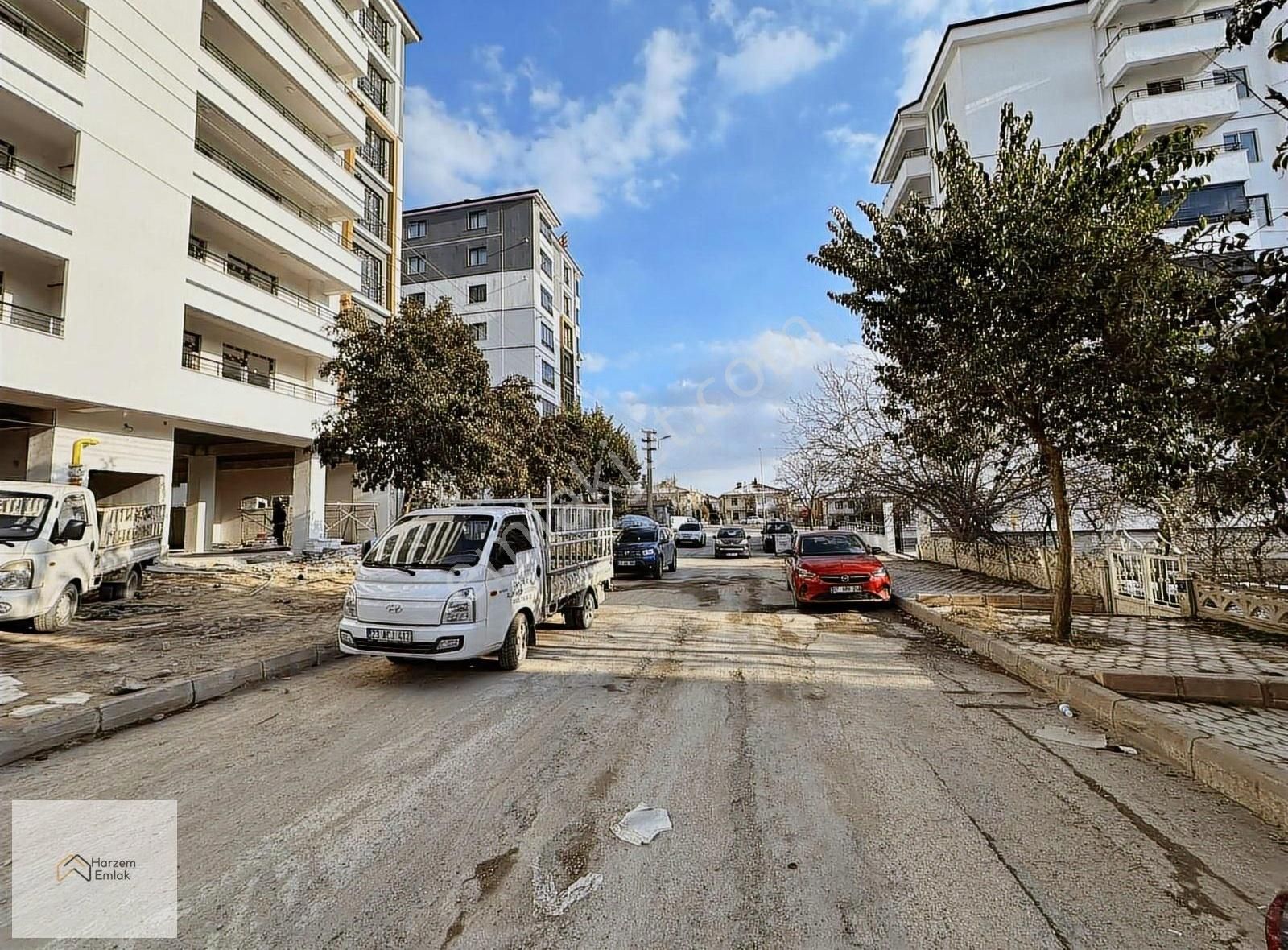 [hg] Doğukent Mahallesinde Cadde Üzeri Satılık 3+1 Sıfır Daire