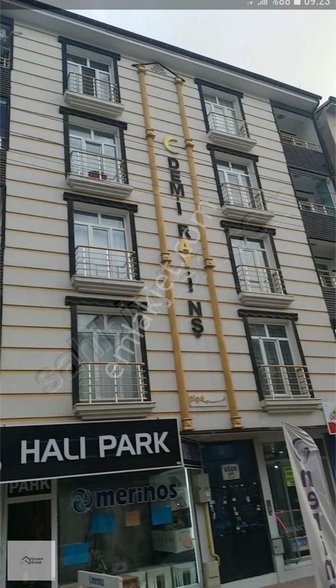 Harzem Gayrimenkulden Olgunlarda Cadde Üzeri 2+1 Satılık Daire