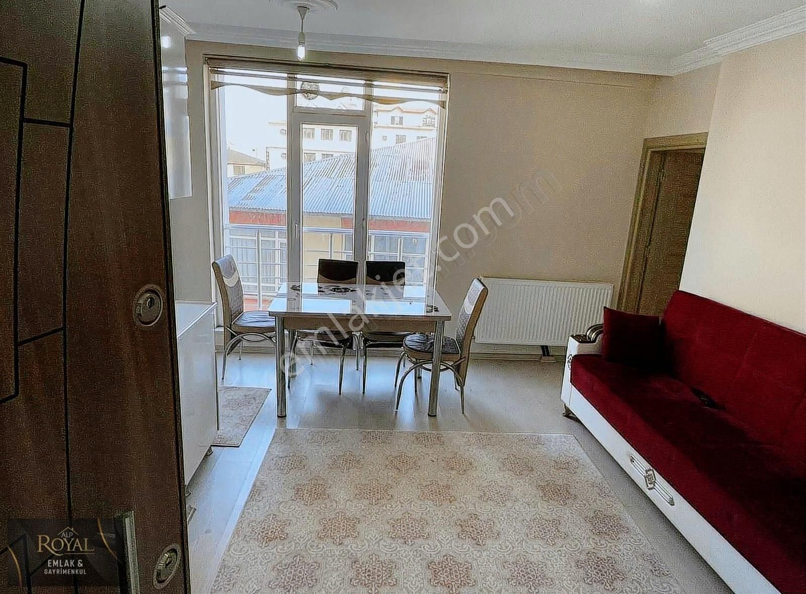 Tam Merkezde Faikbeye Kazım Paşaya Yakın Arakat Kiralık1+1ler