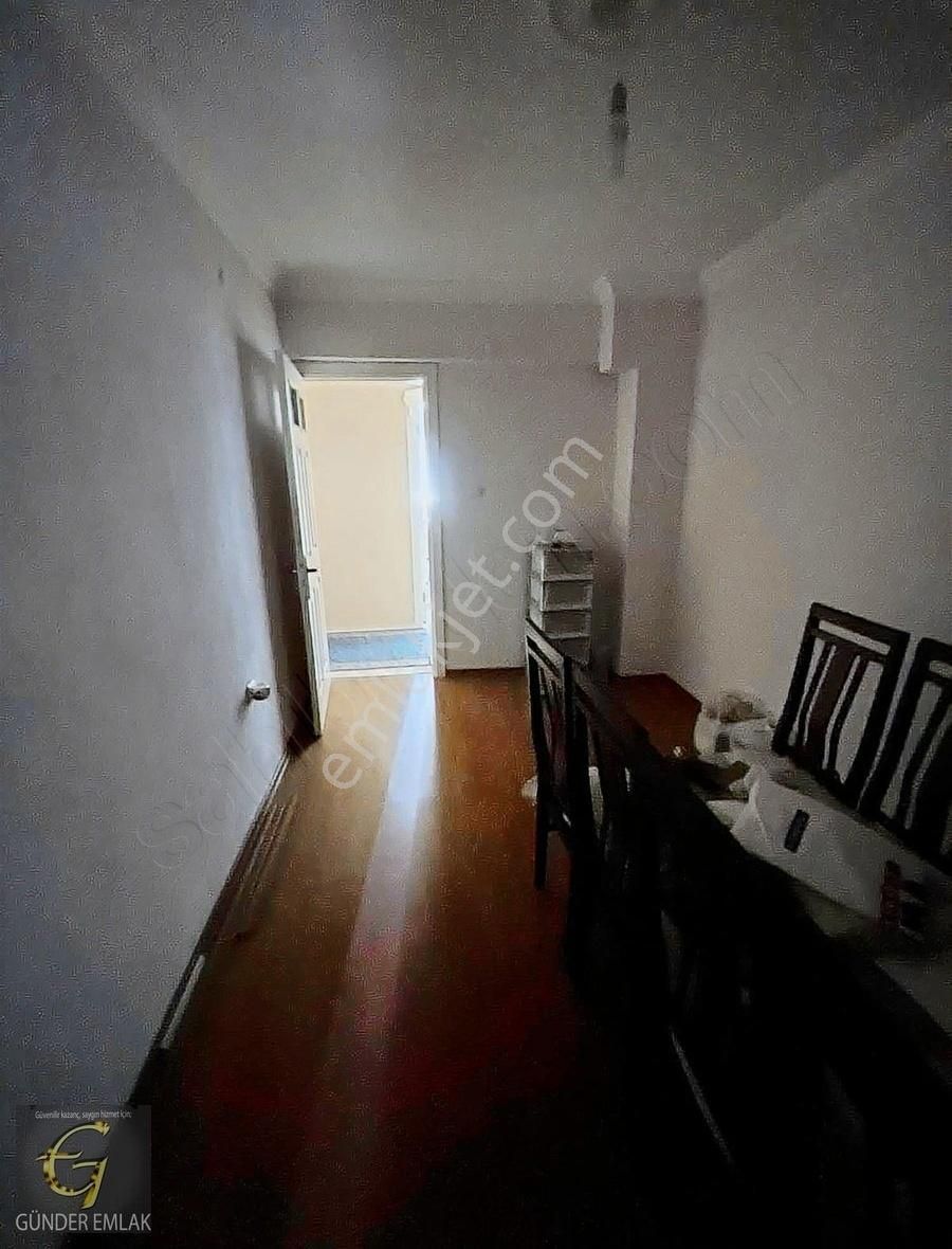 Karşıyaka Bahçelievler De 3+1 Ara Kat Satılık Daire - Görsel 4