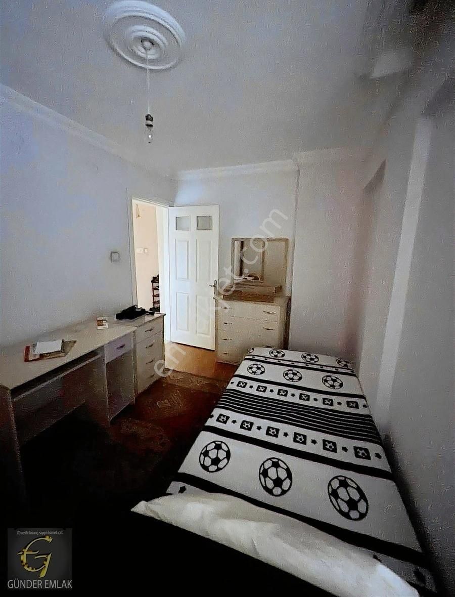 Karşıyaka Bahçelievler De 3+1 Ara Kat Satılık Daire - Görsel 13