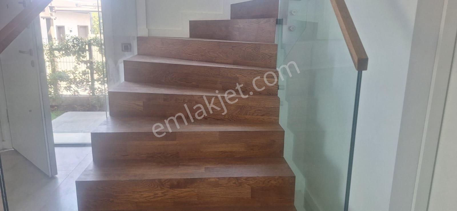 Urla Folkart Country De 3+1 Havuzlu Satılık Villa - Görsel 15