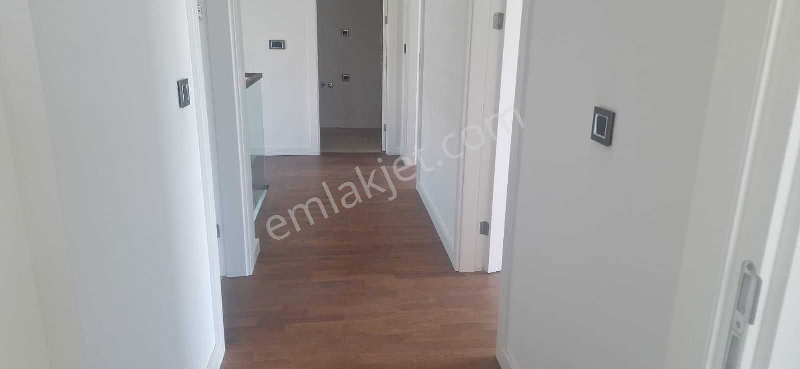 Urla Folkart Country De 3+1 Havuzlu Satılık Villa - Görsel 21