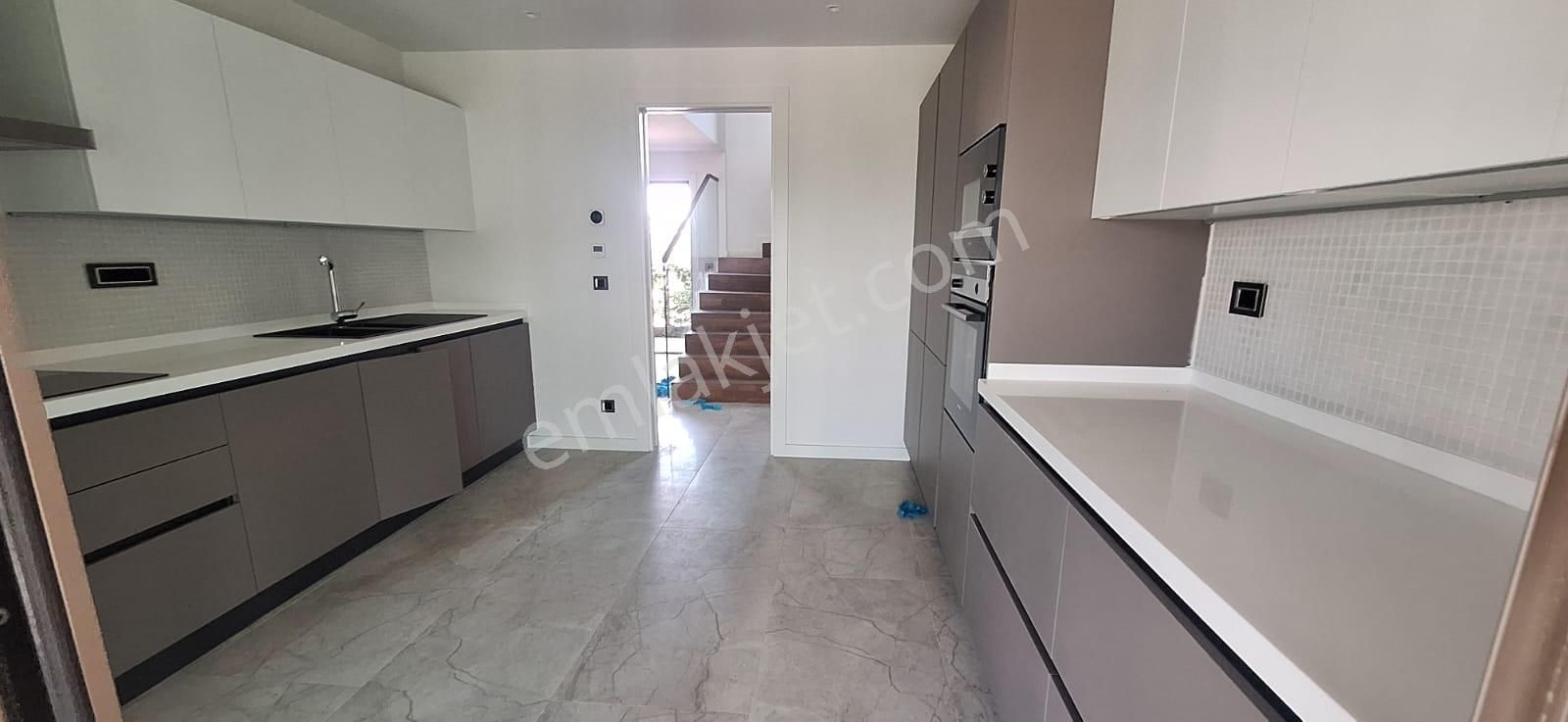 Urla Folkart Country De 3+1 Havuzlu Satılık Villa - Görsel 14