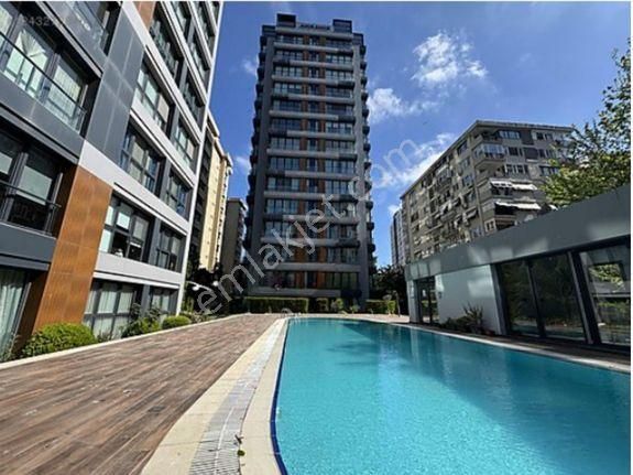 Suadiye Beymen Arkası Güvenlikli Havuzlu Sitede Satılık 3+1 Net 105 M2 Daire