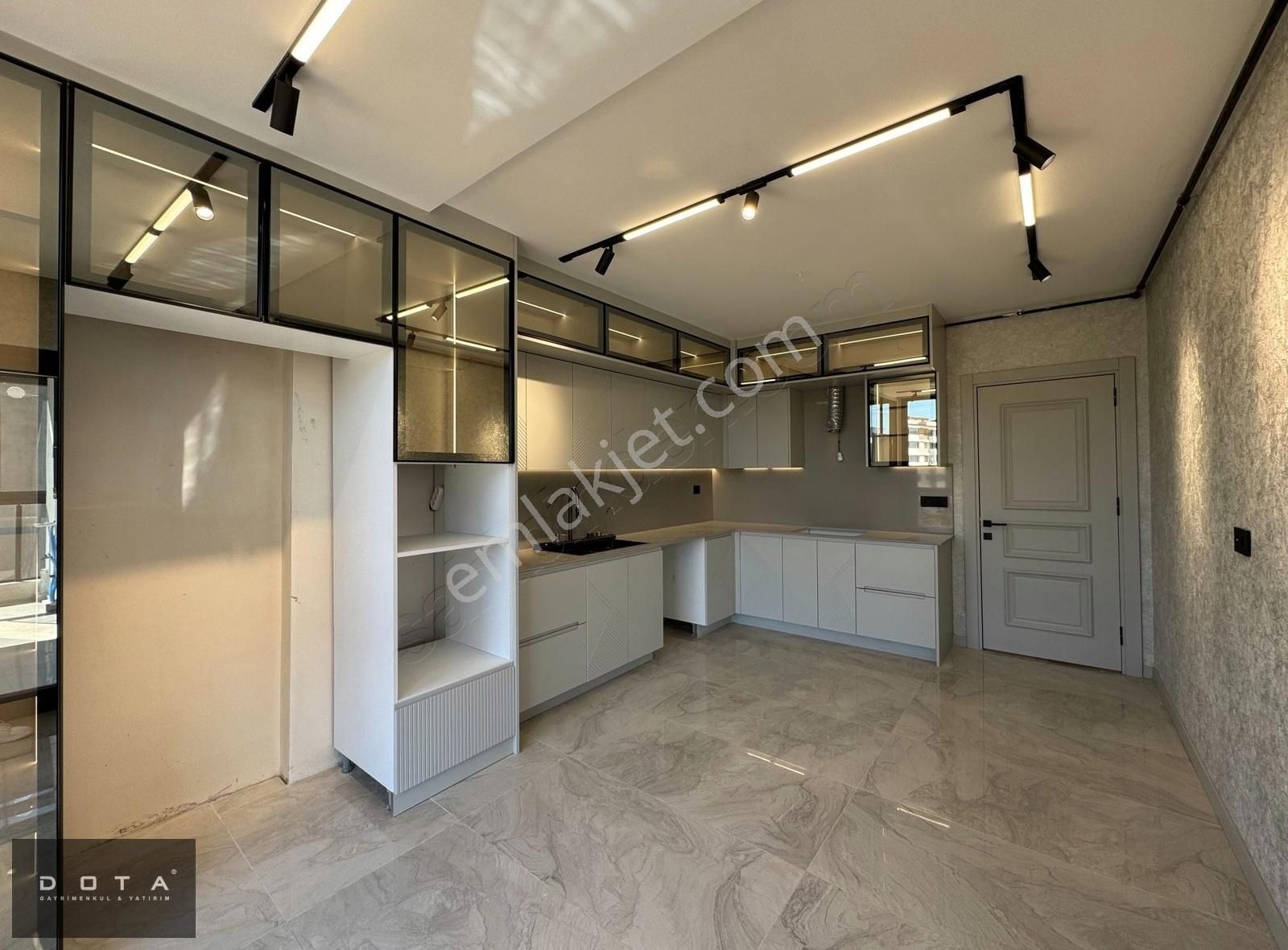 Selçukbey Mah. 1.sınıf İşçilikli 4+1 Satılık Dubleks Daire