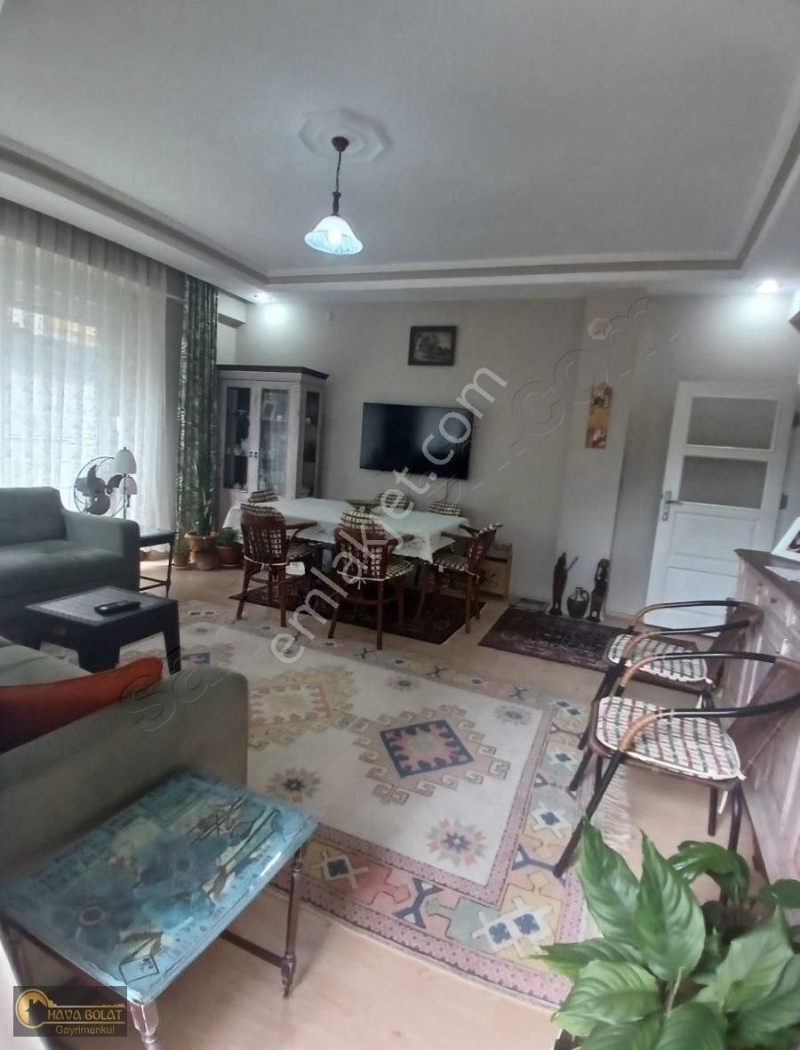 Mimar Sinan Ana Caddeye Yakın Satılık 2+1 120 Metrekare Daire