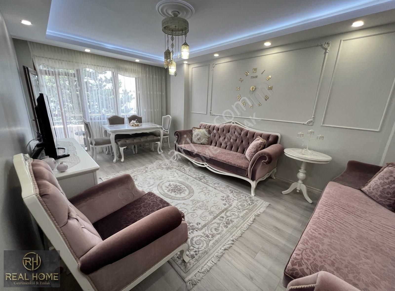 Gültepe'de 3+1 Satılk 125 M2 1.kat Asansrlü Otoparklı Lüks Daire