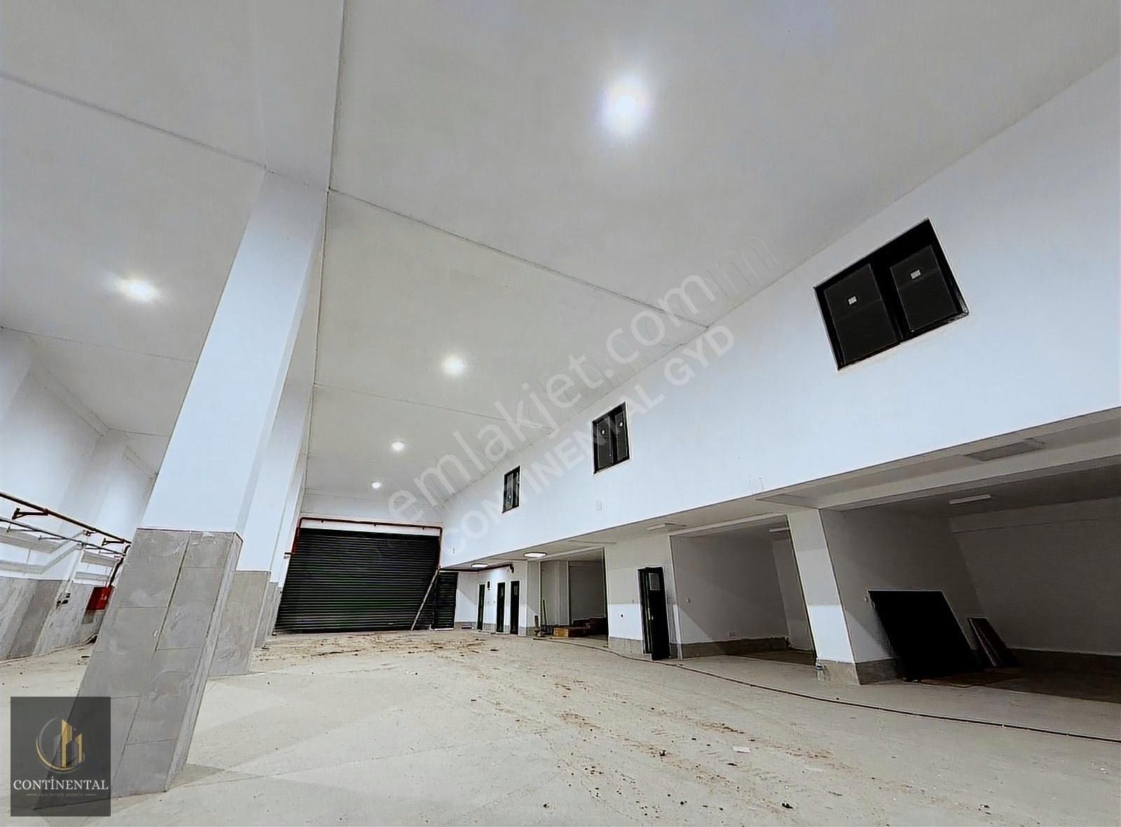 Örnek Sanayi De Yüksek Kira Getirili Plaza / Fabrika