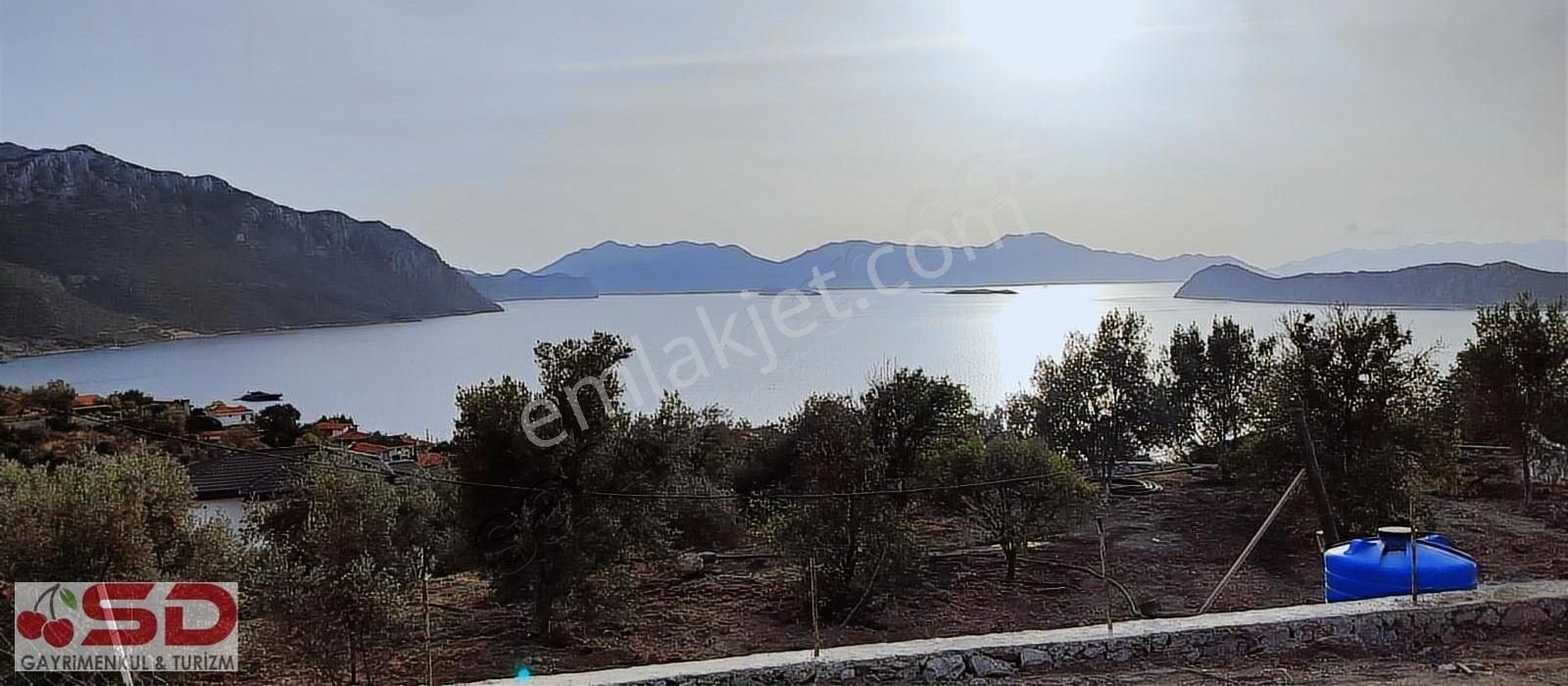 Marmaris Söğüt Cumhuriyette 650 M² Elektrik Suyu İçinde Olan Tar