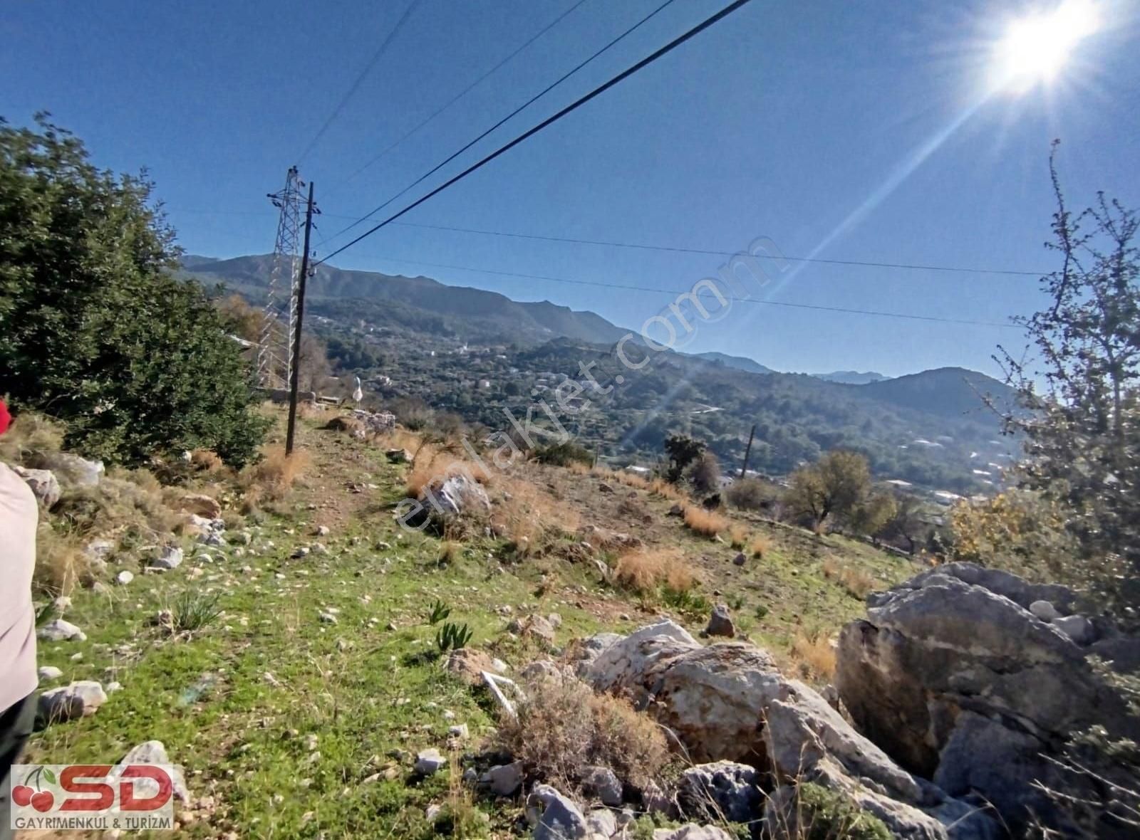 Sd Gayrimenkul'den Marmaris Söğütte Deniz Manzaralı Satılık Arsa