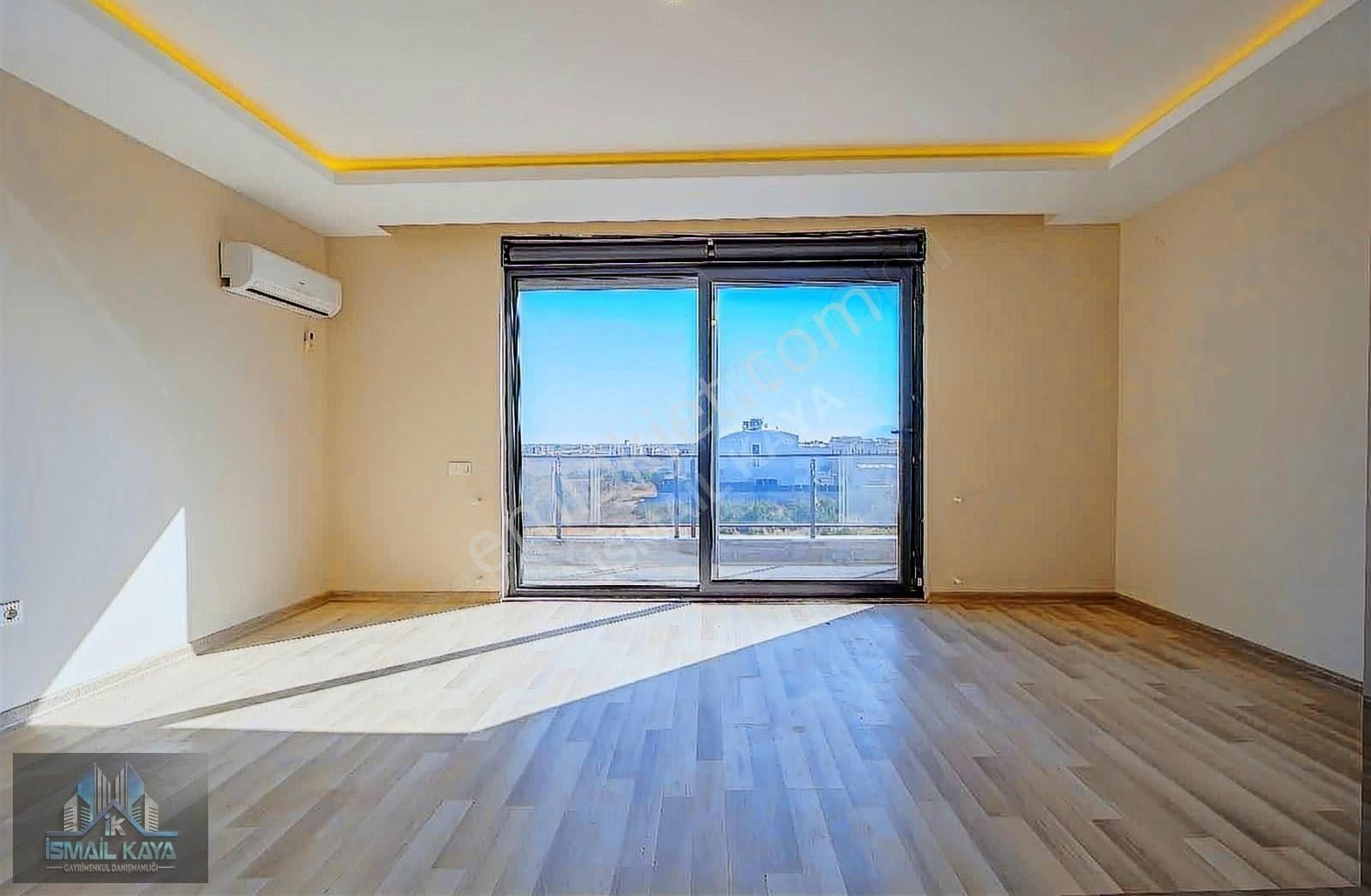 Döşemealtı Altınkale 5+1 350 M2 Asansörlü Kapalı Otoparklı