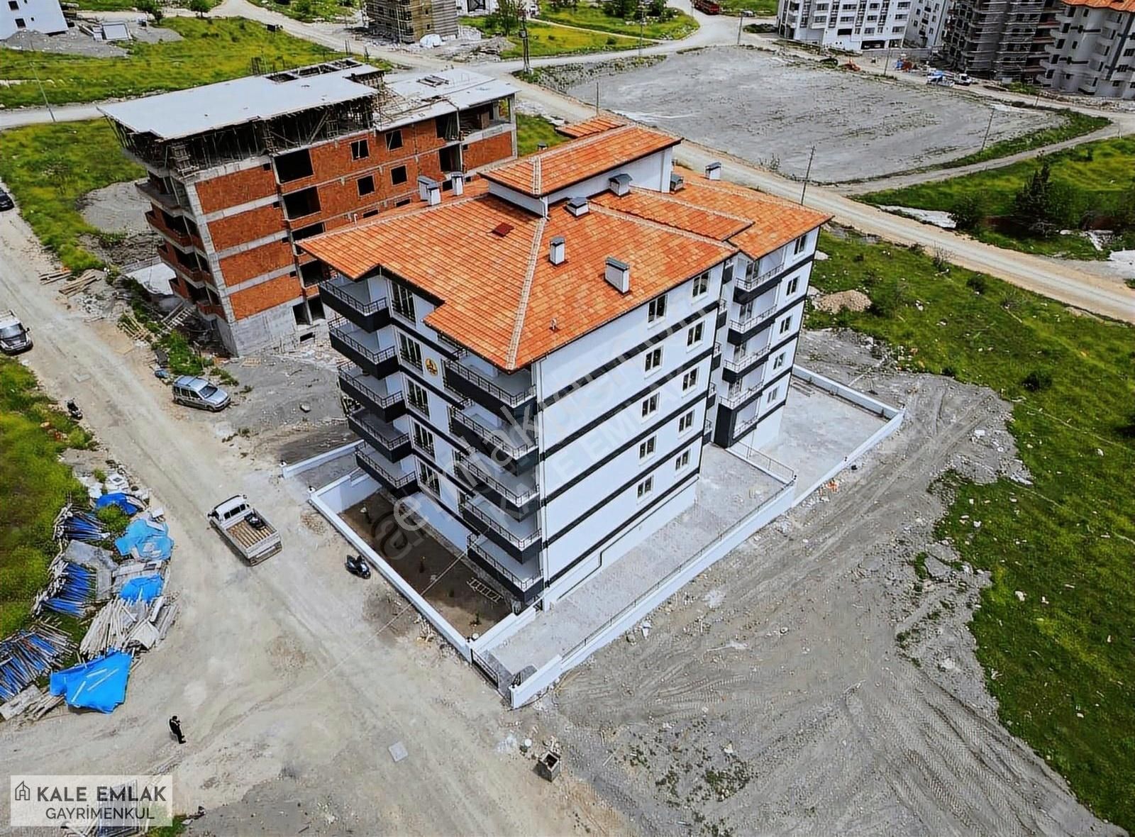 Kale Emlak'tan Şeyhcui'de Satılık Sıfır 3+1 Daire