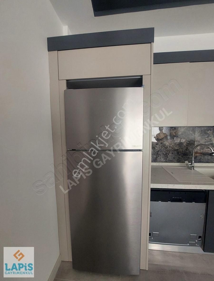 Eşyalı Merkeze Ve Anayola Yakın Otogar Arkası Havuzlu Geniş 3+1