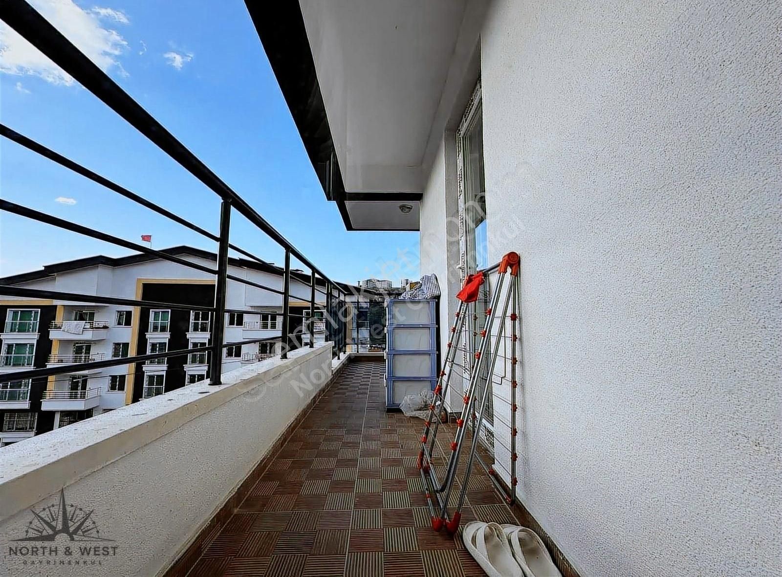Zafertepe'de Merkezi Lokasyon'da Panoramik Manzaralı