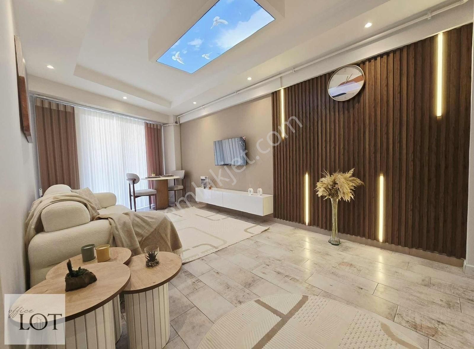 Ulus'a Yakın Lüx 55 M2 1+1 Apart