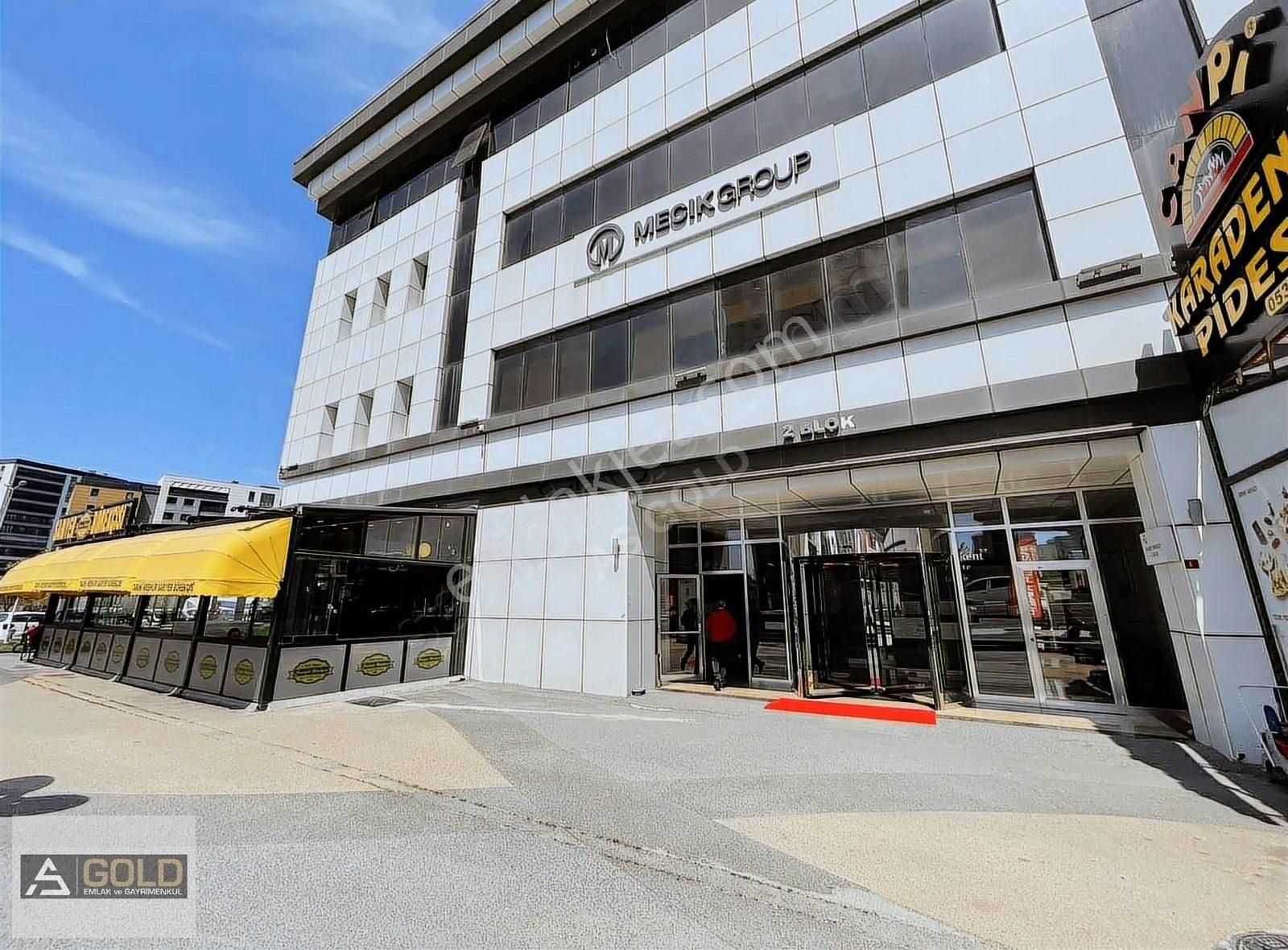 Bahçeşehir Bahçekent Te Full Dekorasyonlu Ofis Katı
