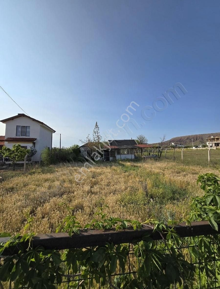 Lalelı Akhısar Bolgesınde Yatırımlık Prefabrık Evlı Projelı Arsa