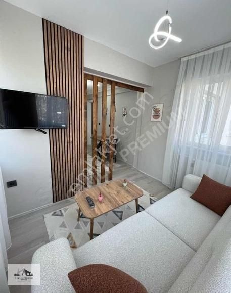 Asmalıevler'de 1+1 Fiyatına 2.5+1 Apart