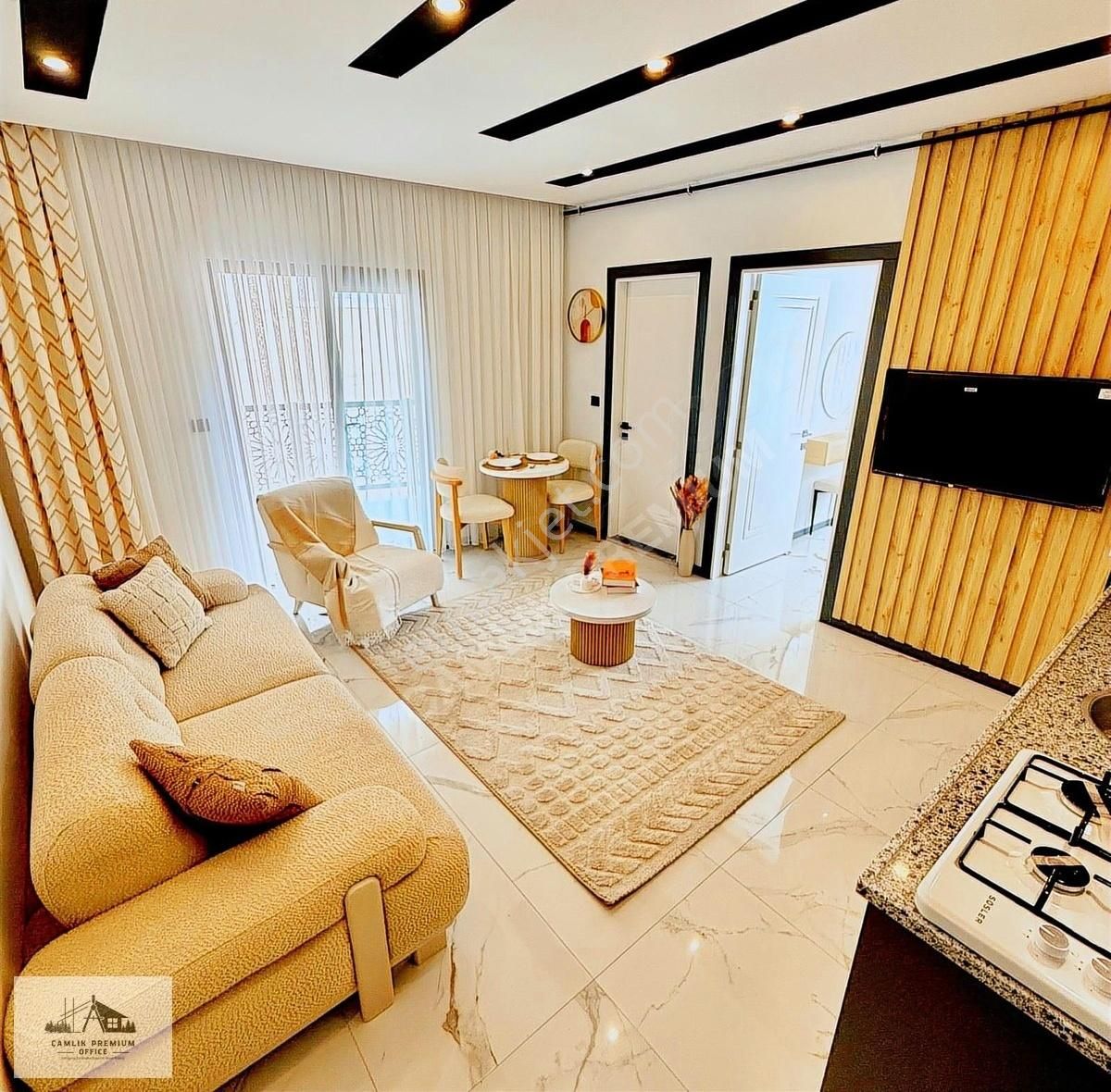 Değirmenönü'nde Satılık Sıfır Eşyalı 1+1 Sıfır Apart