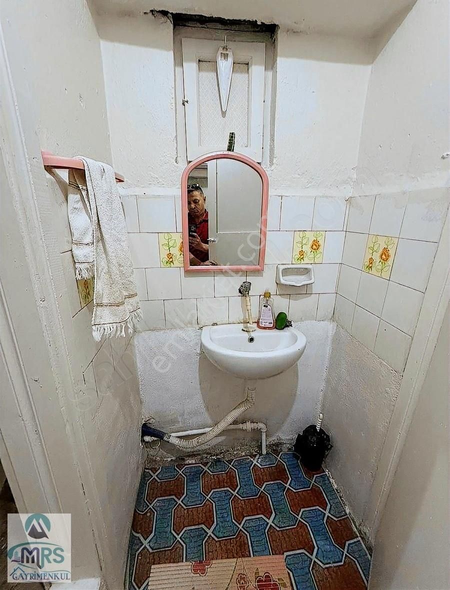 Mrs'den Hava Lojmanları Karşısında Satılık 2+1 Daire