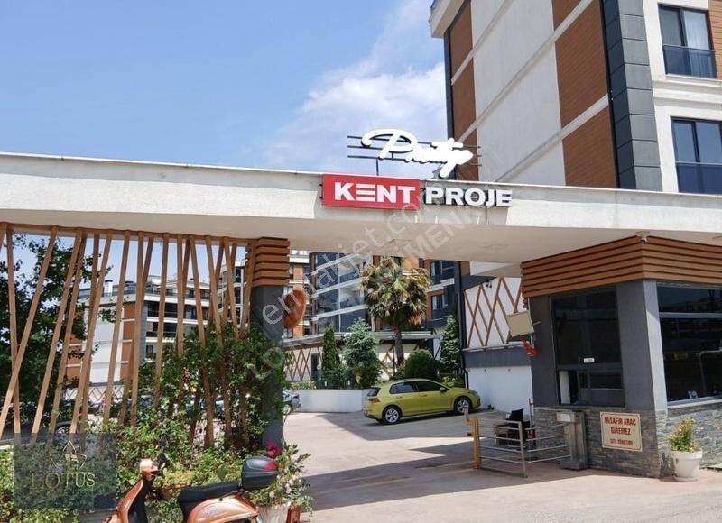 Kent Yapı Prestij Eşyalı Ebeveyn Banyolu 3+1 Satılık Lüks Daire