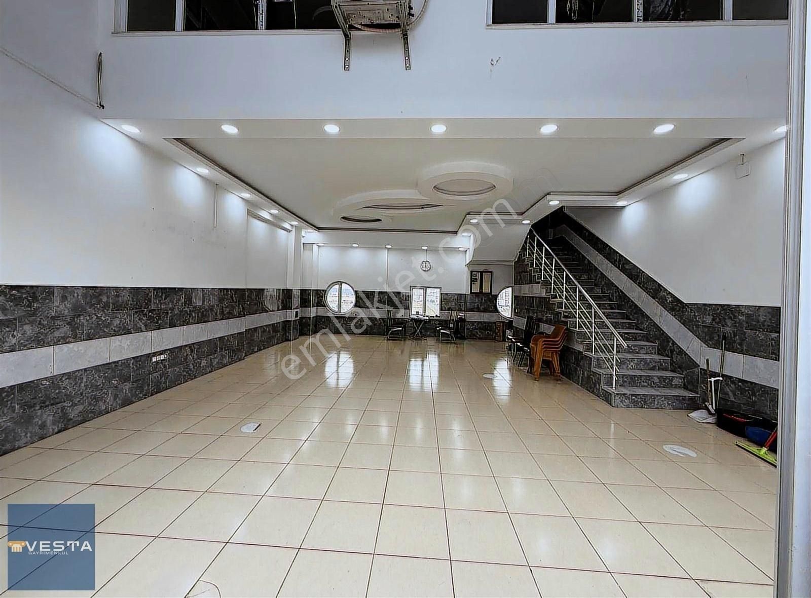 Vesta'dan Galericiler Sitesi Kalbinde 11 Araçlık İçiyapılıgaleri