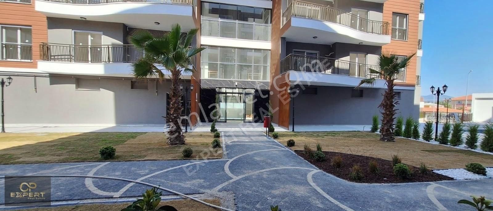 Kuşadası'nda Müthiş Bır Daıre 2+1