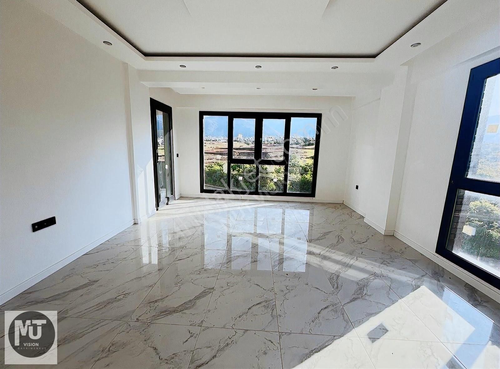 Millet Bahçesi Cepheli 3+1 Sıfır Daire Muazzam Manzaralı