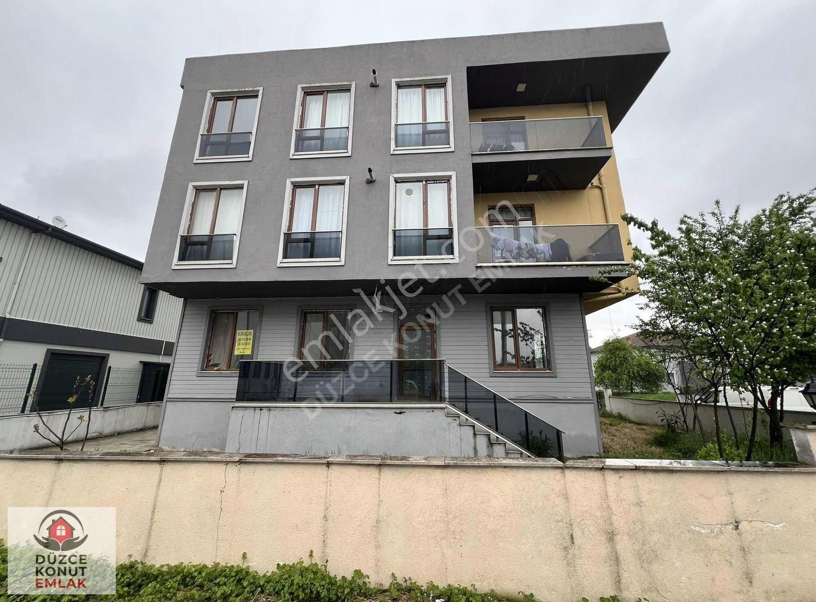 Düzce Konut Emlak | Karahacımusa Mah. | Kiralık 3+1 Daire!