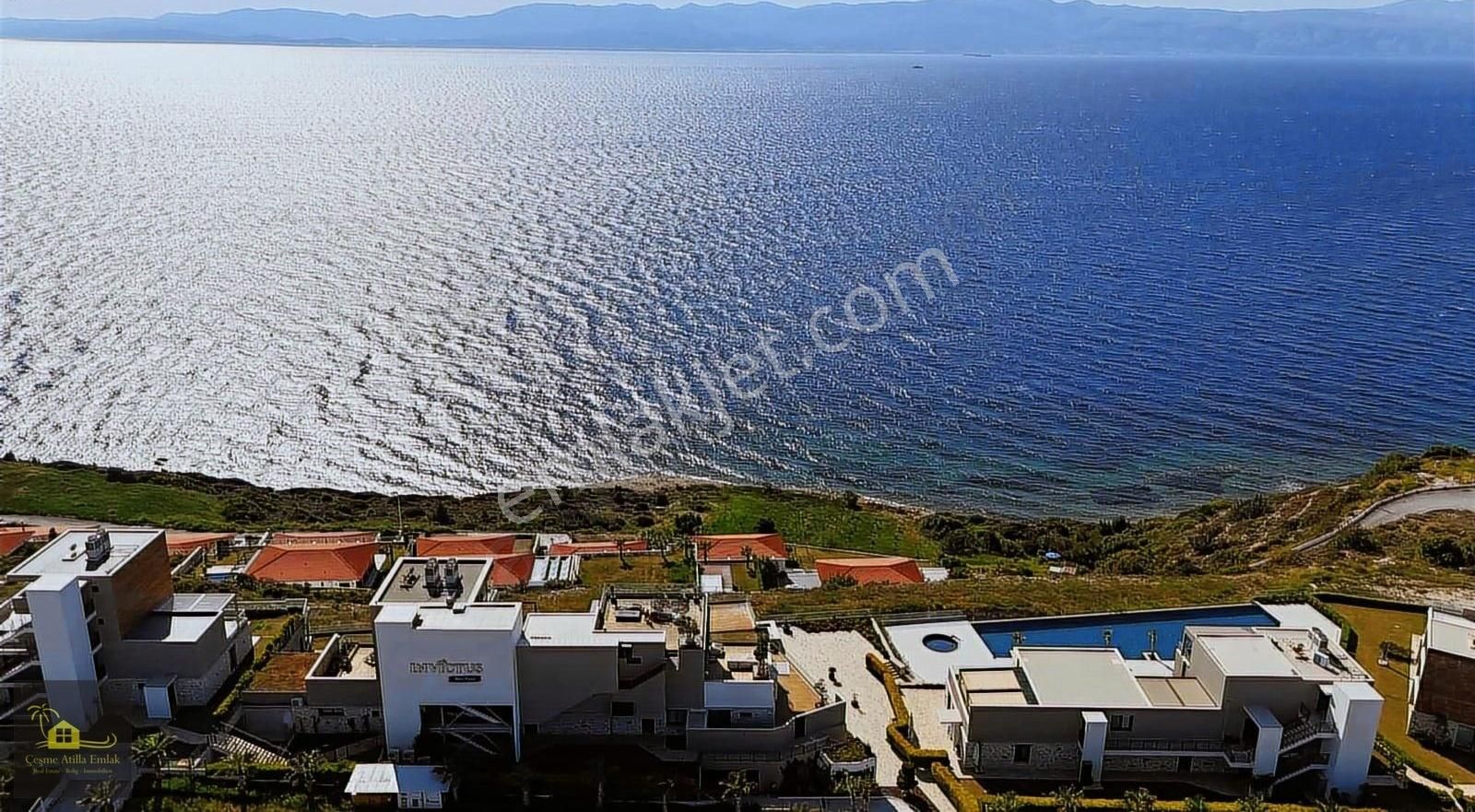 Çeşme Ayasaranda Mevkiinde Satılık 2+1 Ful Deniz Panoramalı