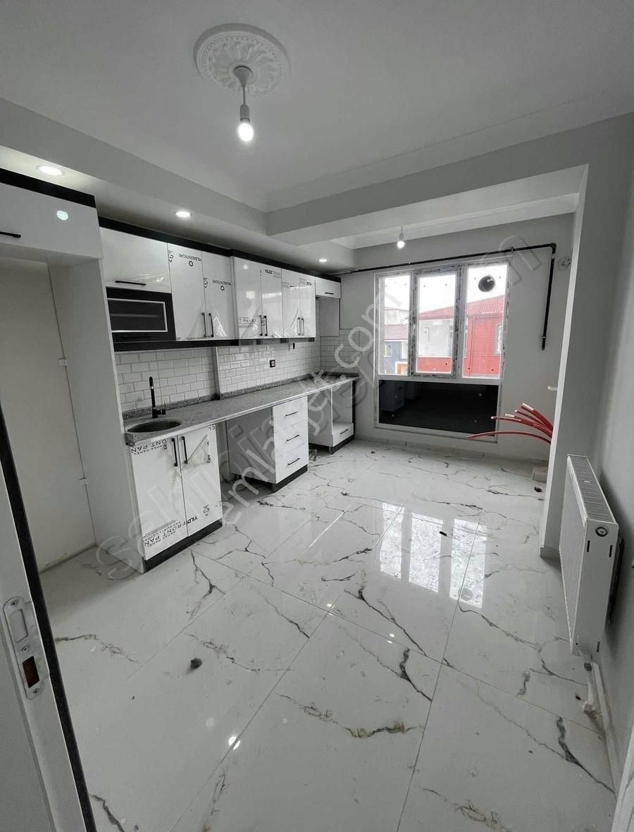 Tekirdağ Mevlana Mahallesi 3+1 Balkonlu Sıfır Daire