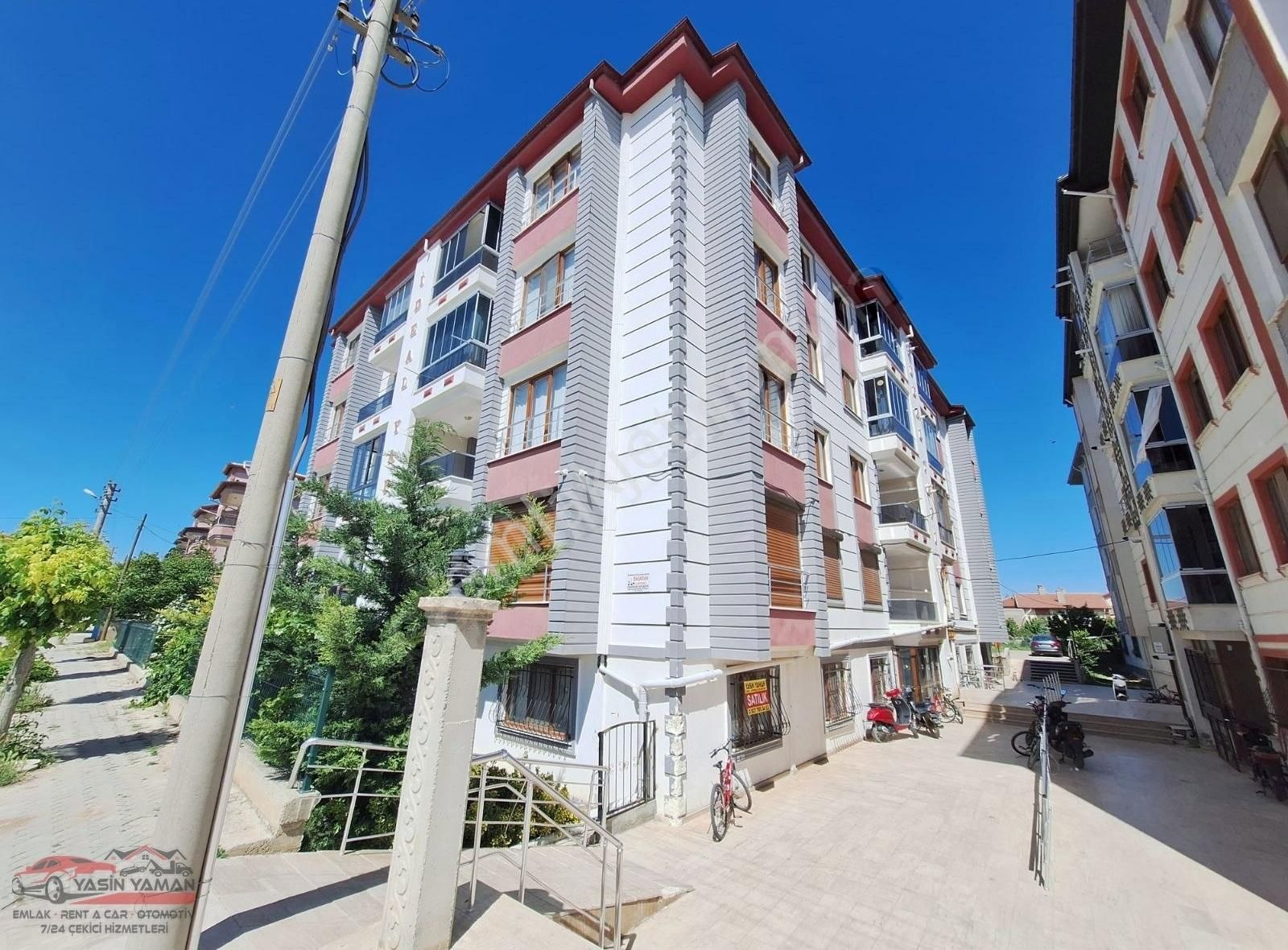 Yaman'dan Bolvadin Bağlarbaşı Mah. Satılık 3+1 Daire