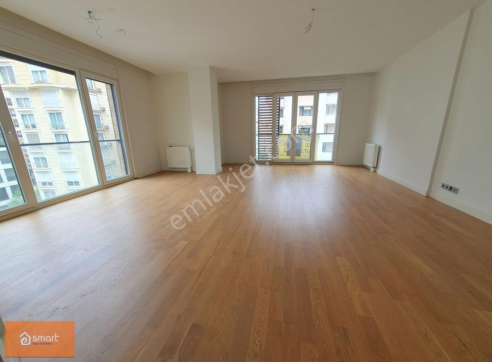 *smart*fenerbahçede Muhtarlığa Yakın 7 Yıllık 3+1 Net 115 M² Lüx