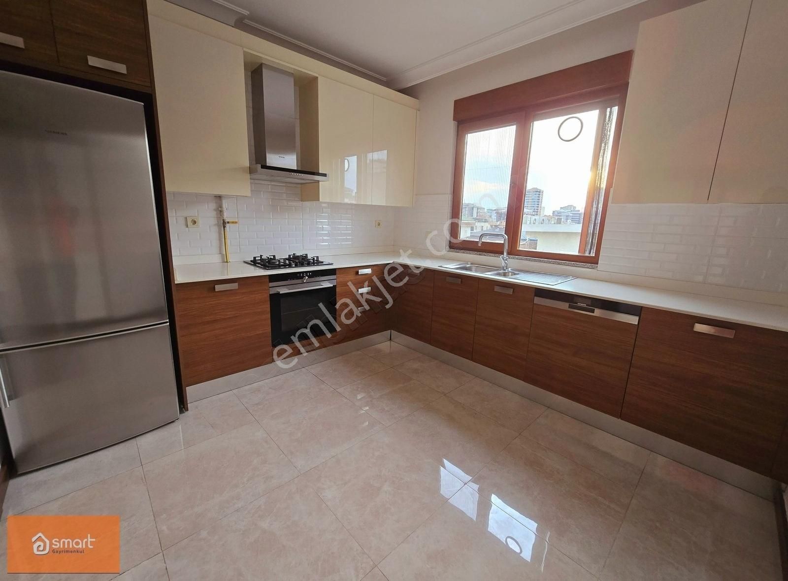 *smart* Ömerpaşaya 3.binada 6 Yıllık 3+1 Net 125 M² Lüx !!!