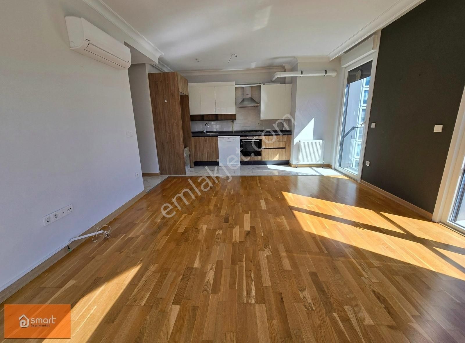 *smart* Göztepede 5 Yıllık Balkonlu Yüksek Kat 1+1 Net 45 M² Lüx