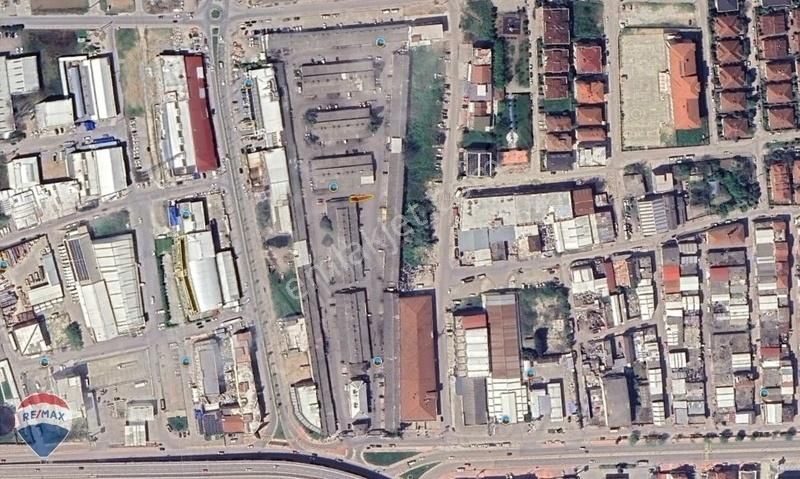 Remax Mavi-erenler Atatürk Sanayisinde Asma Katlı Köşe Dükkan