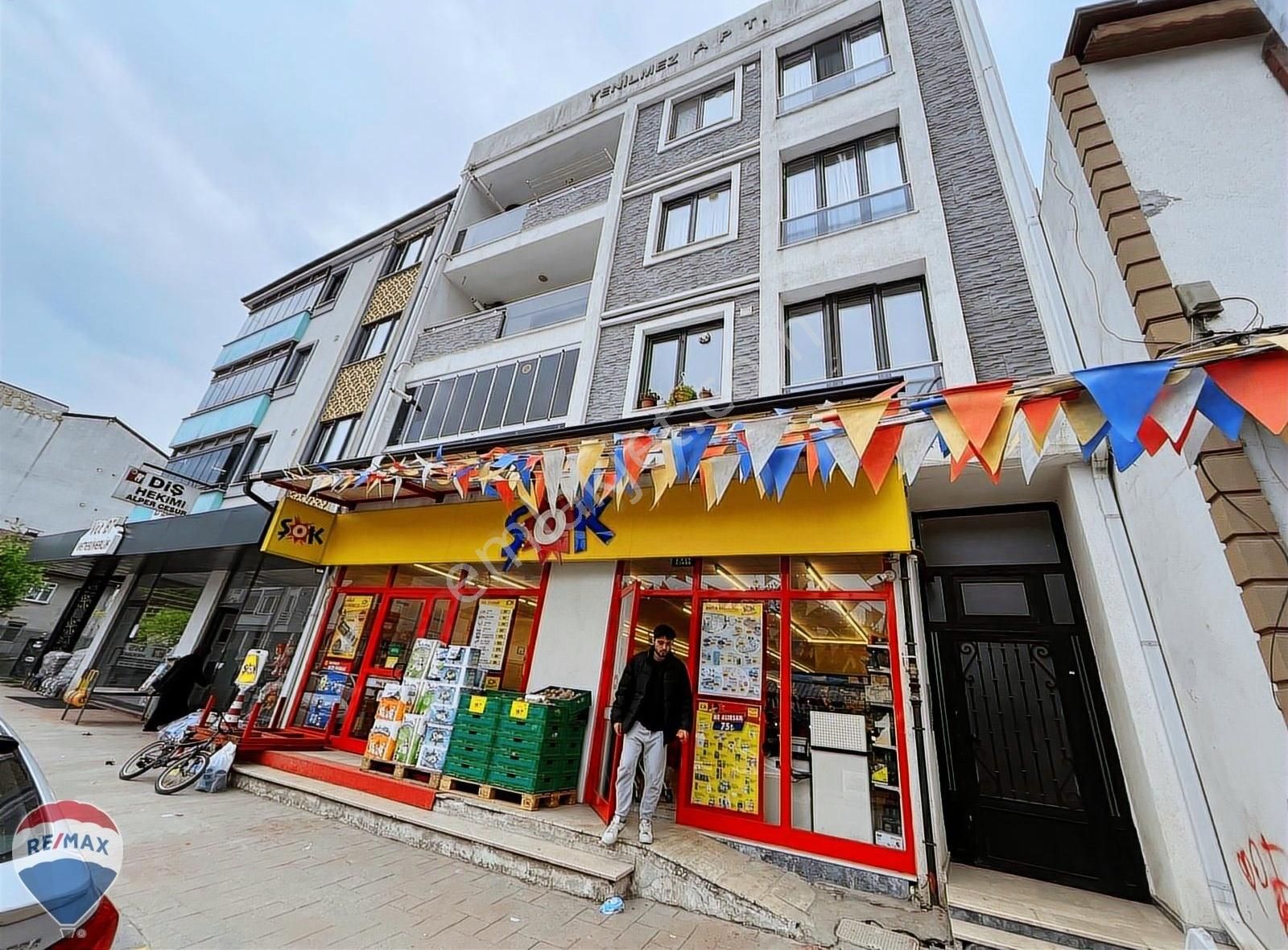Remax Mavi'den Ferizli'de Satılık 3+1 Daire