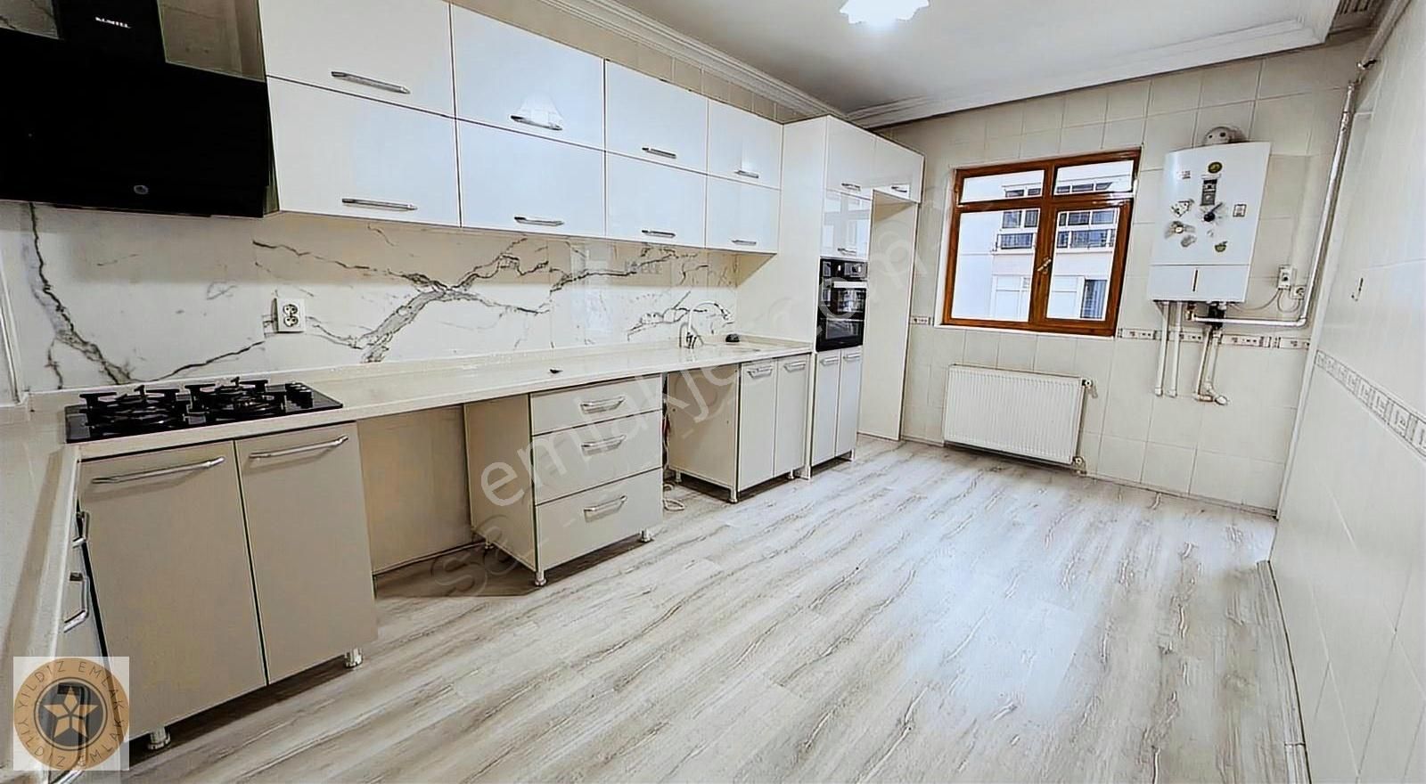 Pınarbaşı Mah.yaşar Kemal Cad.asansörlü Full Yapılı Çok Geniş