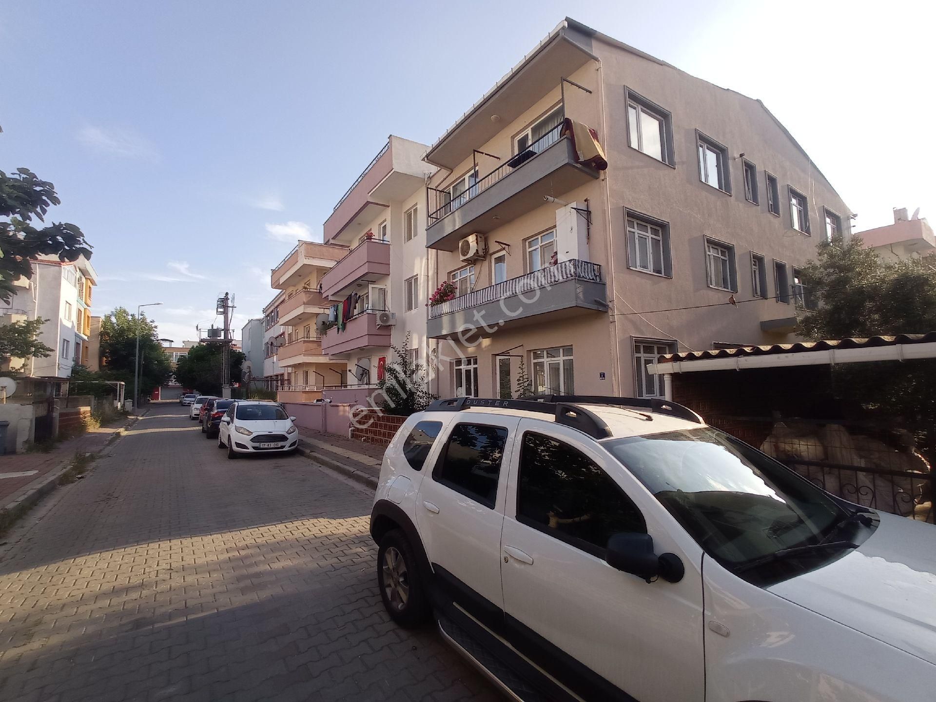 Rigel Gayrimenkul'den Merkezi Konumda Kiralık 2+1