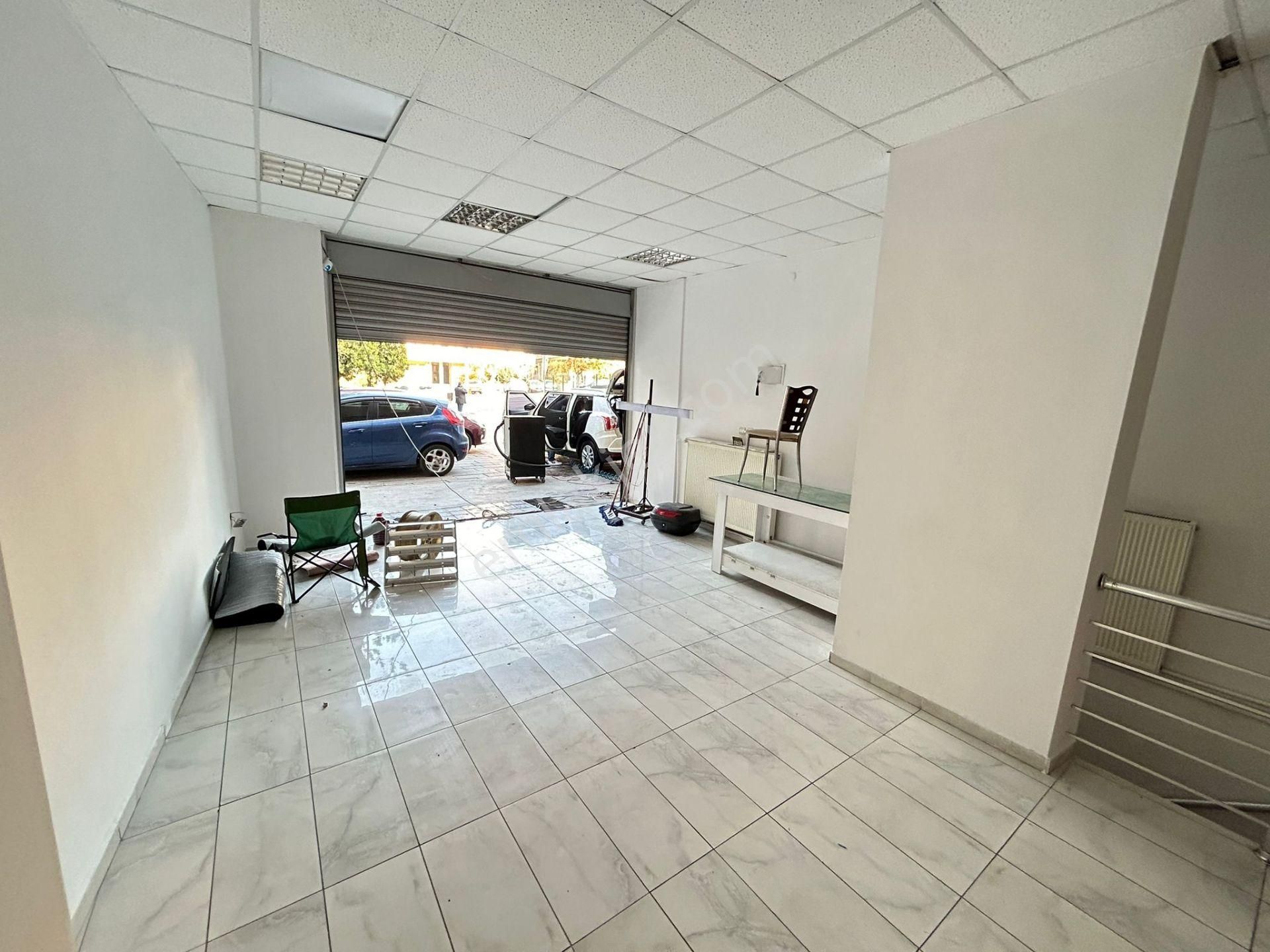 Taner'den Dikmen Caddesinde 160m2 Polis Evi Karşısı Kiracılı Yatırımcıya Uygun