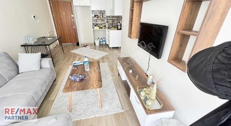 Maximoon Evleri Bahçeşehir De Eşyalı Yatırıma Uygun 1+1 Daire