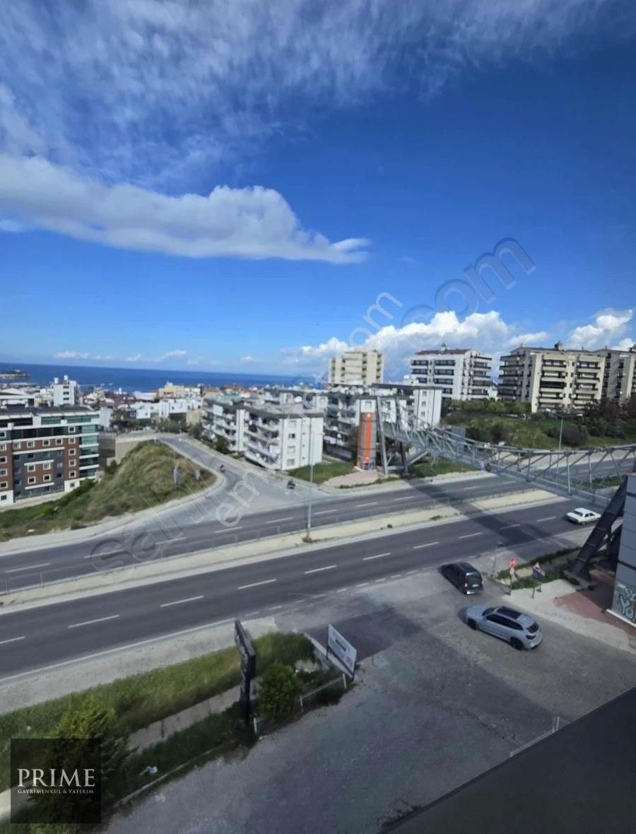 Kuşadası Merkezde Full Manzaralı Daire