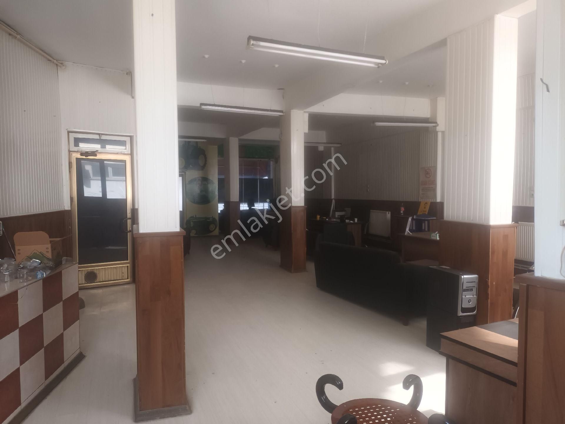 Çığır Emlak İnşaat Satılık Büro Olarak 4 Ader Olabılıyor
