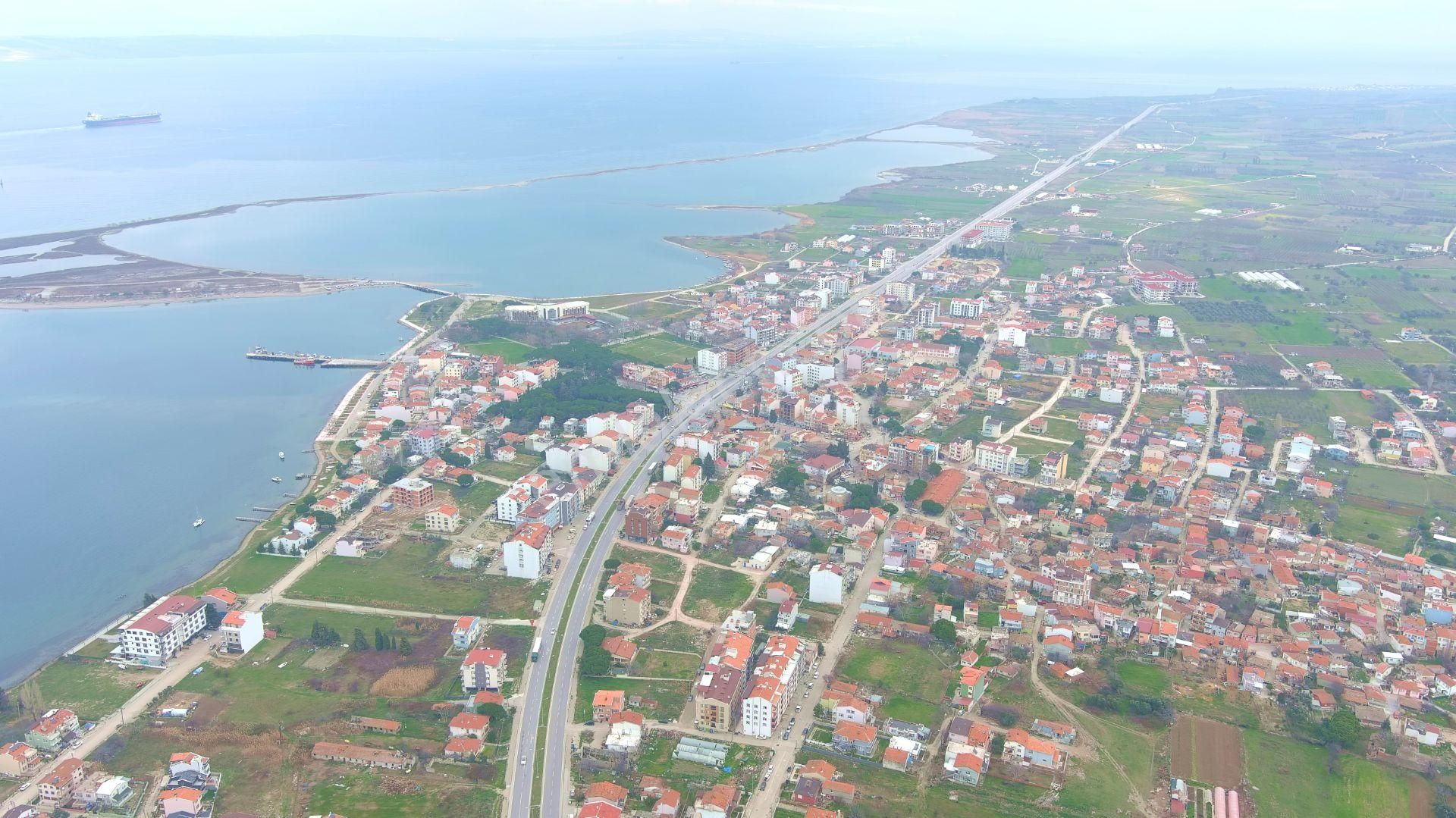 Lapseki Çardak'ta Cadde Cepheli Satılık Arsa - Görsel 19