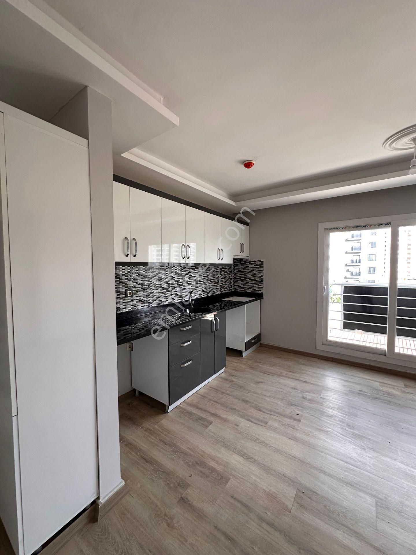 Mersin/erdemli/tömük'te Denize Yürüme Mesafesinde Satılık 1+1 Daire