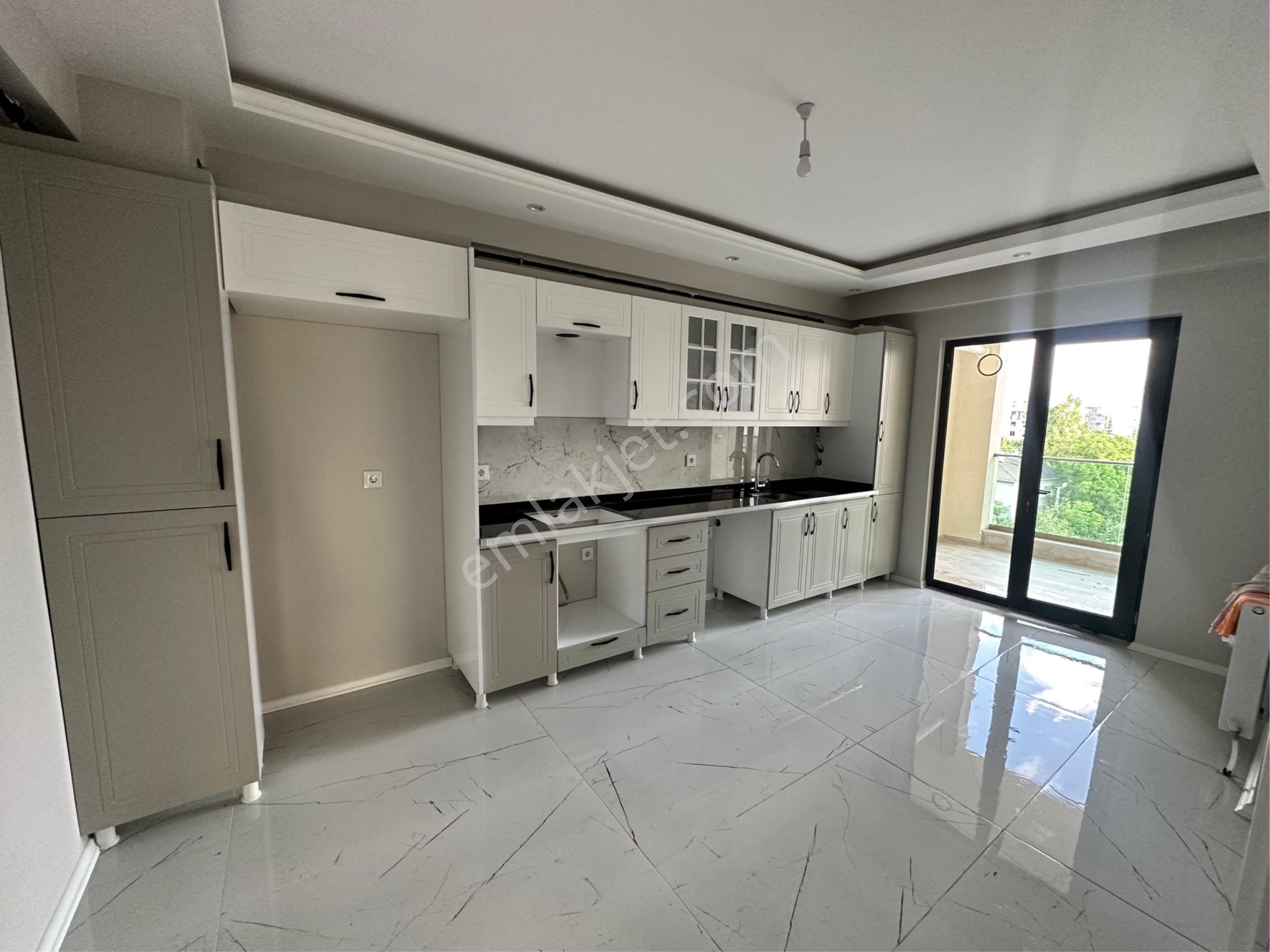 Lokman Hekim Hastanesi Civarı Yeni Yapı 3+1 Kiralık Daire