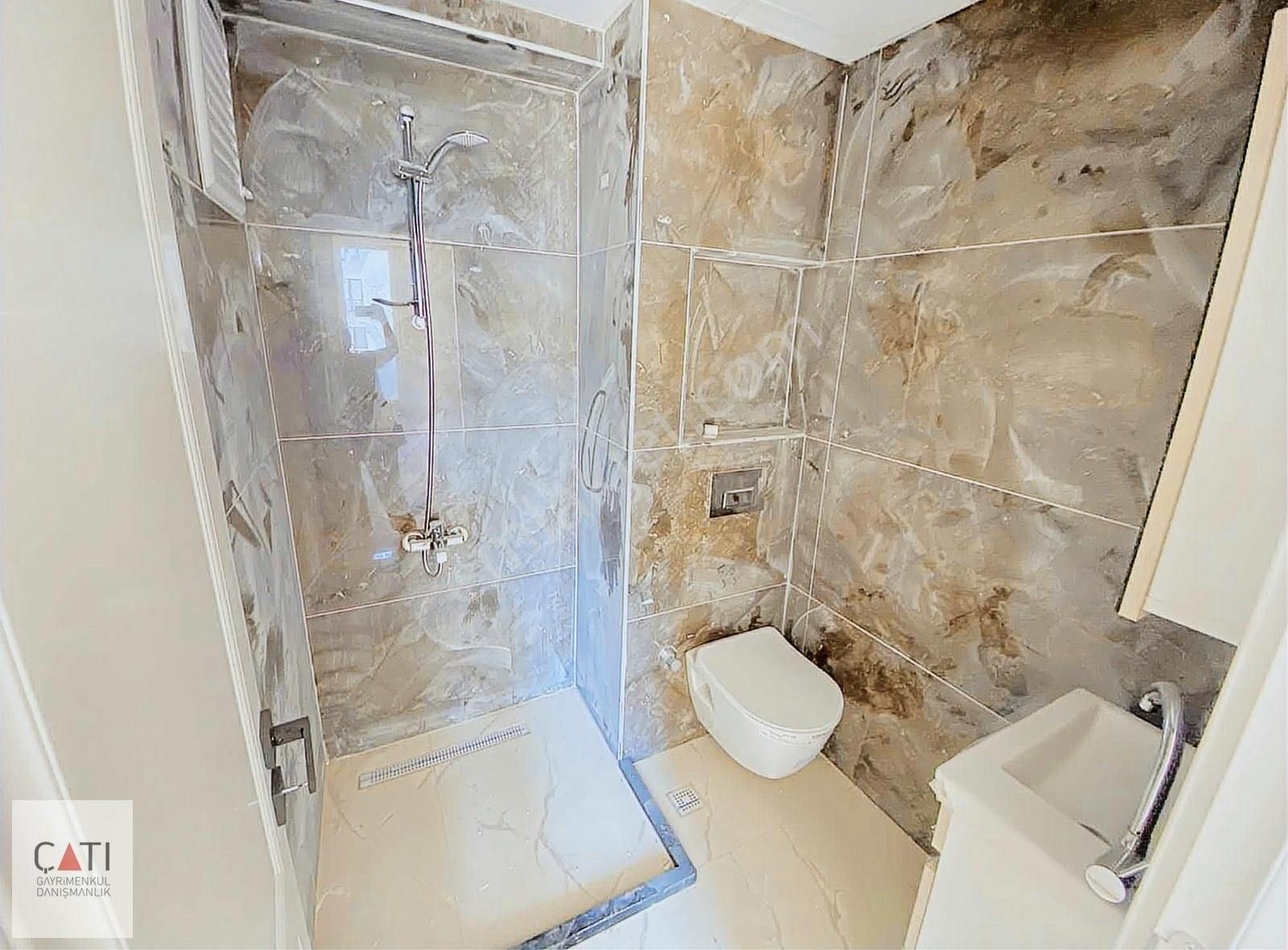 Tuzla Yayla Mah. 130m2 3+1 Arakat Daire - Görsel 2